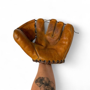 Vintage Leather Baseball Glove - JC Higgins Model 1616, Antique Left Handed Baseball Mitt, Andy Pafko, Gift for Sports Fans, Game Room Decor