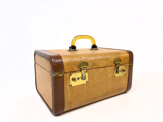 Vintage Mid Century Train Case, Modern Hard Side … - image 3