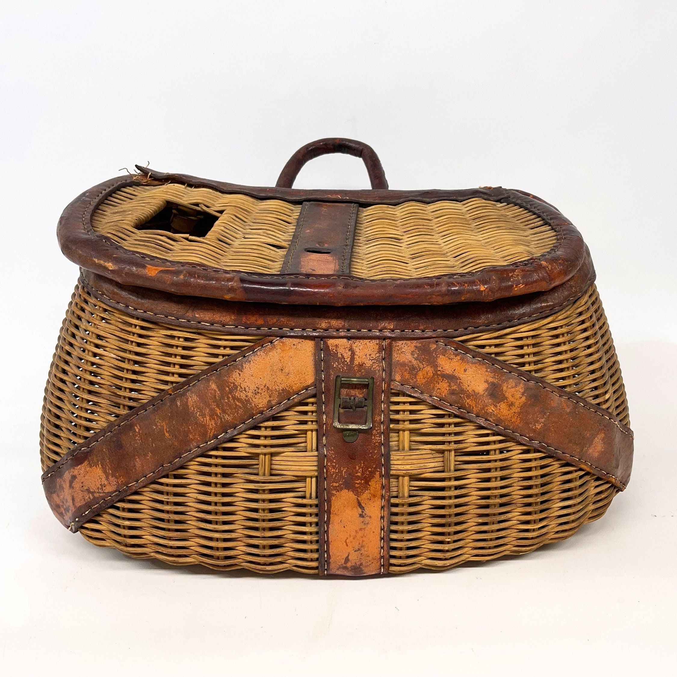 Fishing Creel Basket, Wicker Picnic Basket, Carrying Basket with Lid and  Shoulder Strap