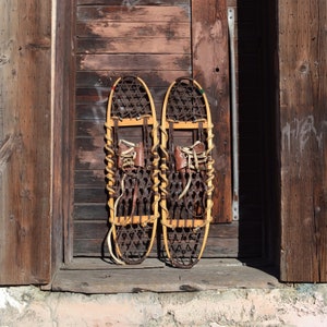 Decorating Ideas Vintage Wooden Snowshoes Natural Wooden Snow Shoe