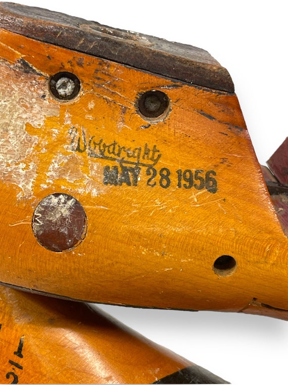 Vintage Wooden Shoe Form Pair, Shoe Tree, Wood Sh… - image 5