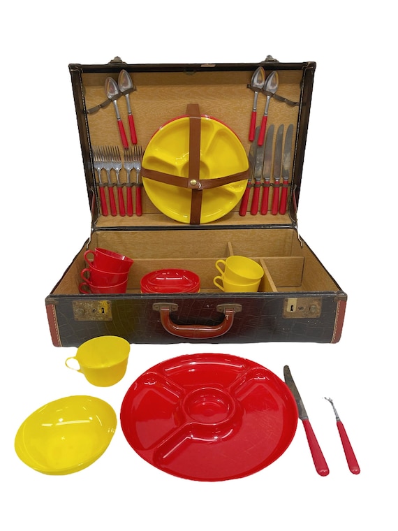Vintage Mid Century Picnic Suitcase with Dishes, … - image 3