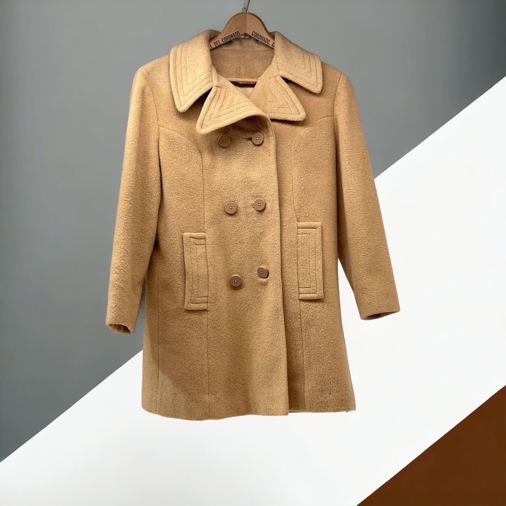 安価 ワタナベ Vintage Camel Hair Coat for Women- Double Breasted Button ジャケット・アウター