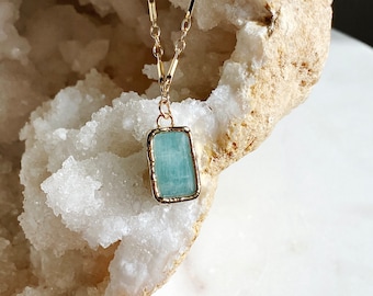 Aquamarine Pendant Necklace