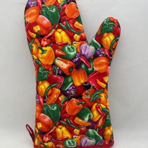 Oven Mitt - PEPPERS, bell, jalapeno, habanero, ghost chili, Anaheim, green, orange, red, Scoville, spicy