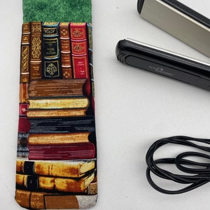 Curling Iron Flat Iron Straightener Cover - BOEKEN, boekenplank, literatuur, literair, bibliotheek, bibliothecaris, Engels major, lezen, schrijver