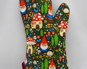 Oven Mitt - GNOMES with MUSHROOM HOUSES, snails