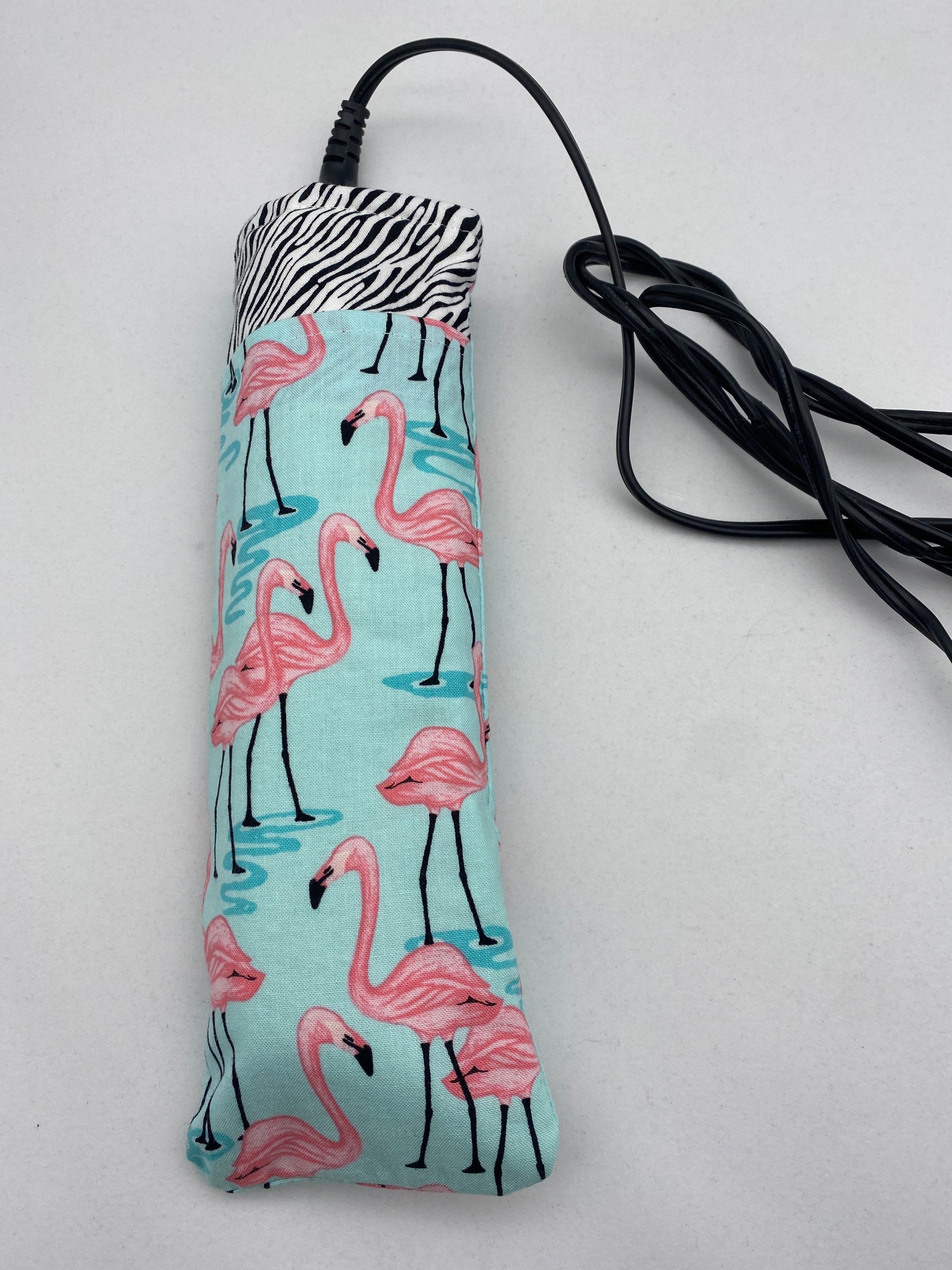 Flat Iron in Limited Edition Flamingo Set of 4 Bright Pink Iron Flamingos main image 4