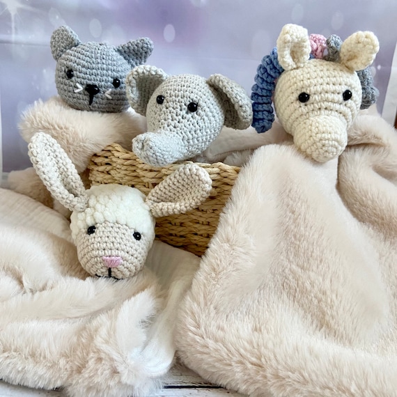 Baby snuggle comforter top