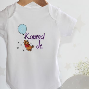 Winnie the Pooh , Bodysuit personalizado para bebés, 100% algodón, crecimiento bordado para bebés , Regalo nuevo para bebés , Baby Easter , Baby shower