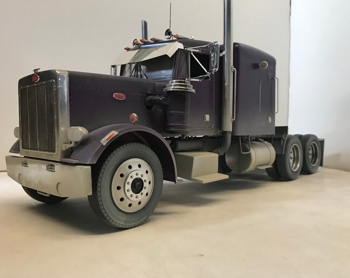 Peterbilt 359 From 1980 -- Detailed Scale Model- 1/16 Scale- 21 Inches ...
