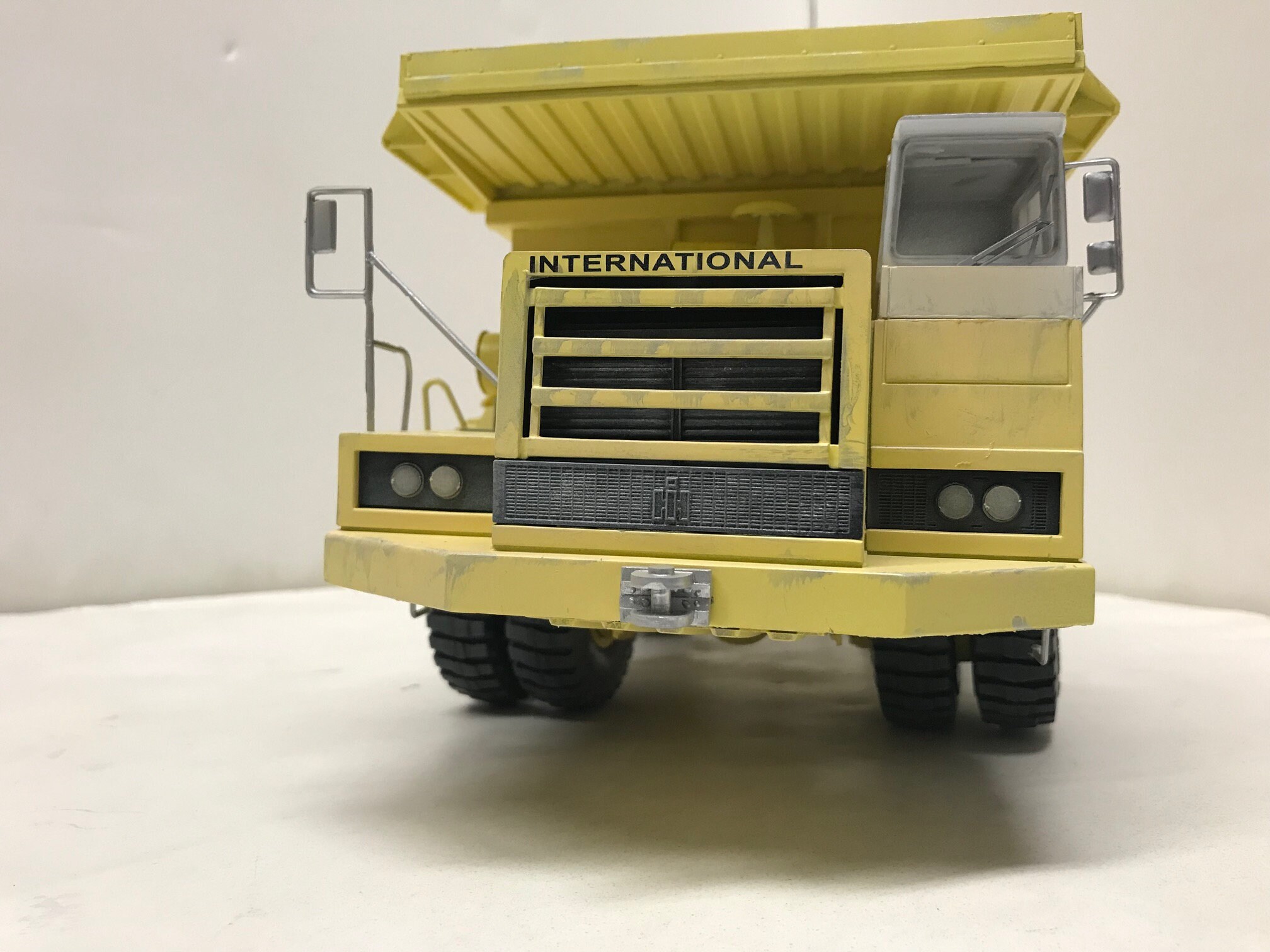 International Payhauler 350 Dump Truck -- Detailed Scale