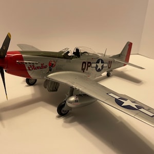 P-51D Mustang -&quot;Blondie&quot; 4th FG-   1/32 scale- Built Plastic Scale Model- VERY DETAILED!