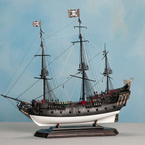 Black Swan Ship Model detailed Plastic Scale Model Etsy
