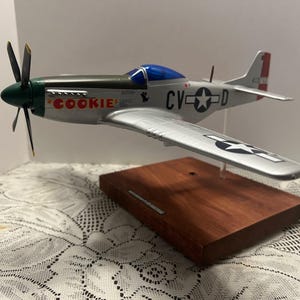P-51D Mustang -359th FG  -   1/32 scale- Built Plastic Scale Model