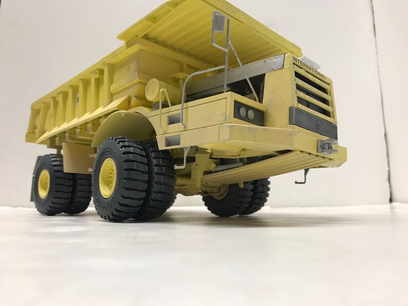 International Payhauler 350 Dump Truck Detailed Scale Model 14 inches long image 5