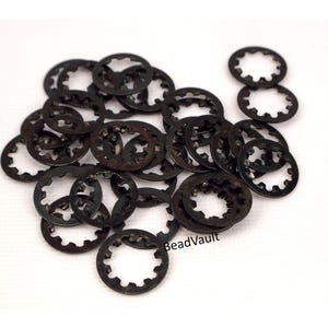 Black Washers, Industrial Jewelry Supplies, 10 Stainless Steel Tabbed Washers, DIY Jewelry Making, Steampunk Washers, Destash Supply (F185)