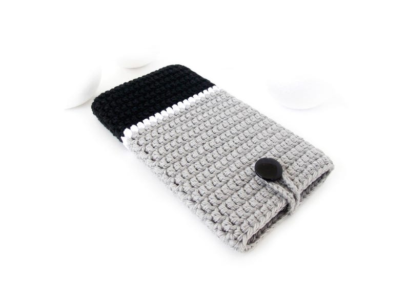 iPhone Duo / 18 Pro Max cover, OnePlus 15R soft case, Black and Grey Galaxy S26 FE phone sleeve, Honor Magic 8 Air sock, Pixel 11 XL pouch image 5