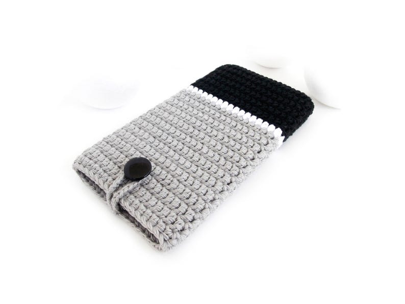 iPhone Duo / 18 Pro Max cover, OnePlus 15R soft case, Black and Grey Galaxy S26 FE phone sleeve, Honor Magic 8 Air sock, Pixel 11 XL pouch image 6