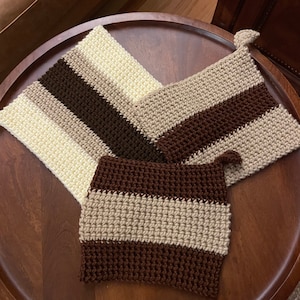 Brown & Tan Trivet and Potholder Set