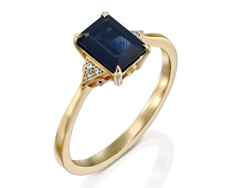 Engagement Ring, Blue sapphire and diamonds, 14K Gold, Elegant Ring