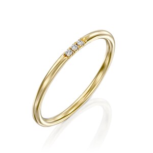 Minimalist Engagement Ring, Diamond Ring, Minimalist Wedding Band, Thin Stacking Ring, Thin Engagement Ring, Diamond Engagement Ring