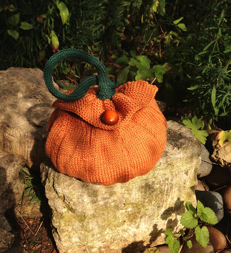 Knitted Pumpkin Bag Pattern. PDF Download to Make Trick or Treat Bag image 1