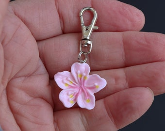 Flower-Hibiscus-Zipper Charm-**RESIN-Light Pink-*Smaller Size