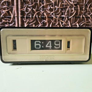 Vintage General Electric Flip Clock - Etsy