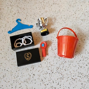Pedigree Sindy Doll Accessories Jewelry Box, Necklace, More