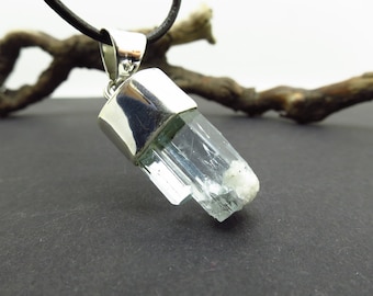 Blue AP6 natural Aquamarine tip pendant with 925 sterling silver cap natural tip gemstone Pendant / boho / unisex pendant  / men's jewelry