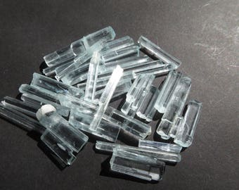 Blue natural Aquamarine crystals / Aquamarine Lot / Natural crystals
