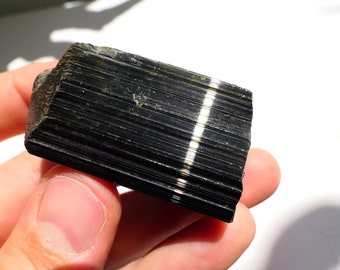 Black-Green Tourmaline Crystal / Tourmaline Lace Untreated