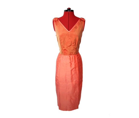 1960s salmon pink silk wiggle dress size UK 12