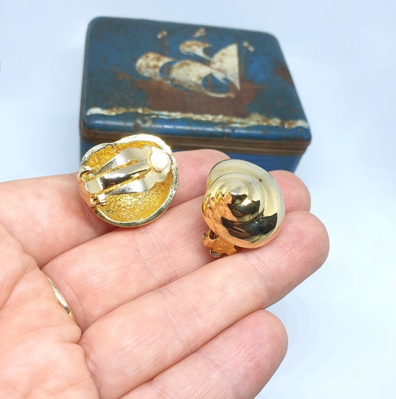 1980s vintage high quality gold tone snail shell … - image 7