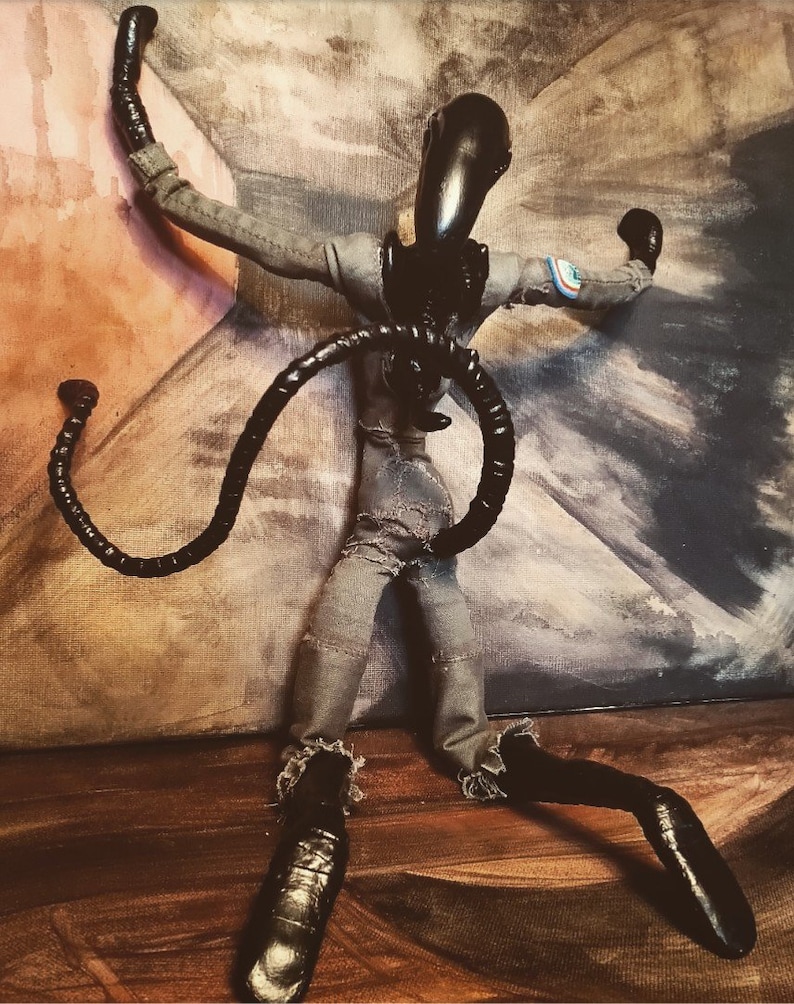 posable art model