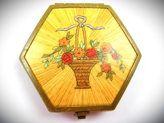 Petite Powder Compact with Floral Design Signed Houbigant