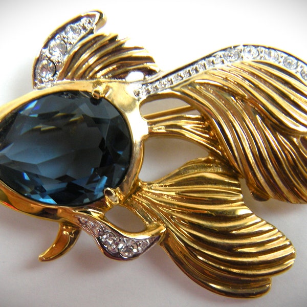 Elegant and Sparkling Beta Fish Brooch