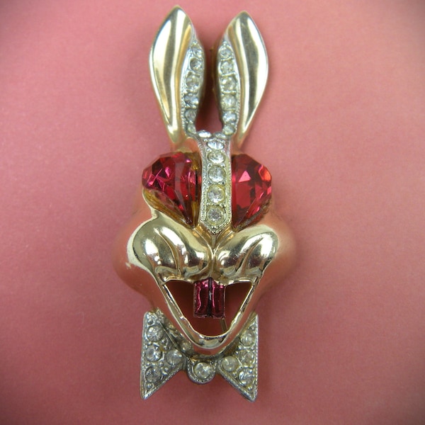 Unsigned Karu New York Huge  Rabbit Brooch