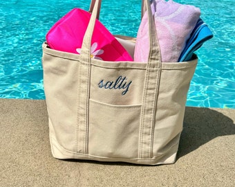 Salty | Embroidered Boat Bag