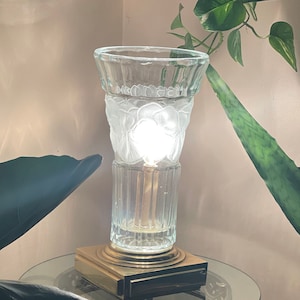 Vintage 14&quot; Large Fluted Hibiscus Heavy Cut Crystal Lamp Light Accent Table Boudoir Antique Striping Nightlight Nursery Romance Side Table