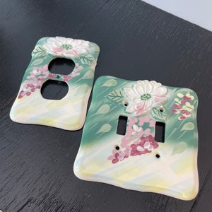 Vintage Floral Flowers Socket Ornate Double Ceramic Roses Leaves Blue Yellow Metal Light Switch Socket Cover Plate Pair Set Oriental