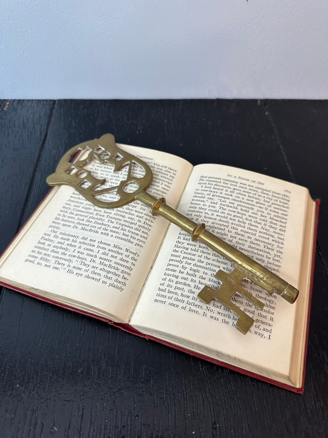 Vintage Ornate Brass Skeleton Key Wall Décor Decorative Large Etsy