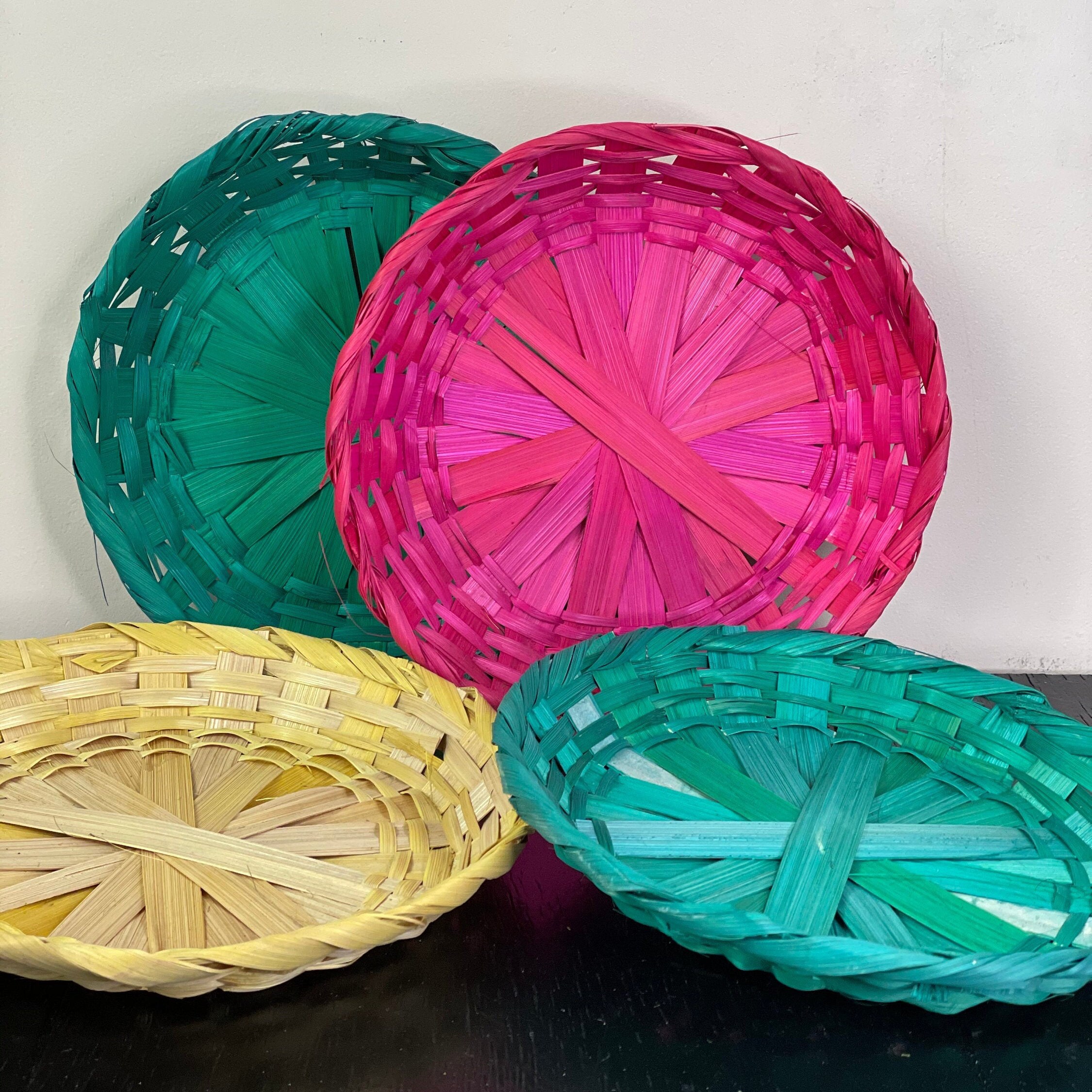 Vintage Woven 4 Four Wicker Rattan Serving Plate Holder Wall Etsy