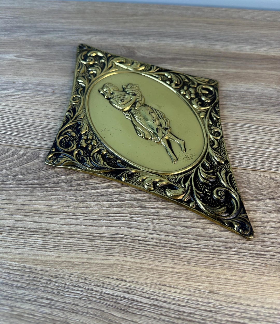 Vintage Hollywood Regency Brass Tin Pressed Women Cameo Portrait ...