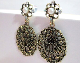Bronze Filigree Pearl Chandelier Dangle Plugs (0g-1/2in)