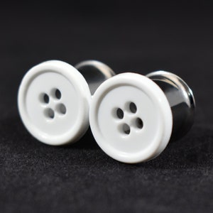 Gauges - White Button 00g, 7/16 in, and 1/2 in