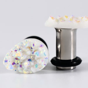 Plugs - Weiss AB Finish Faux Druzy Sparkle Teardrop 4g, 2g und 0g