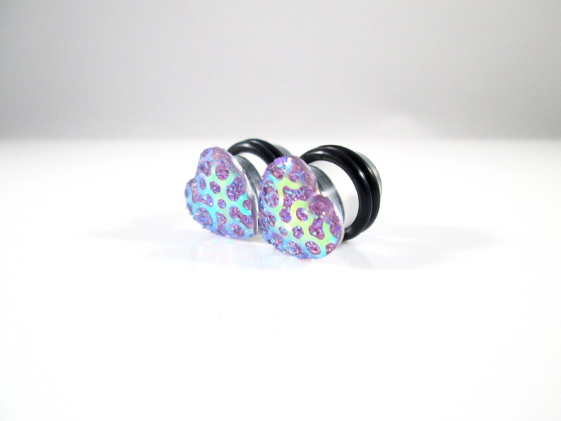 Light Pale Purple Crop Circle Sparkle Heart Plugs 00g 2g 0g