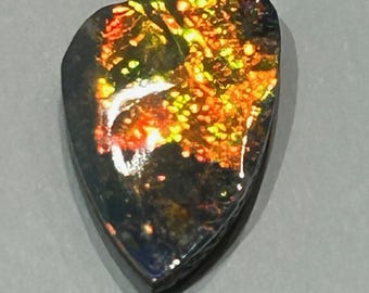 Australian Fire Opal Doublet | Rainbow Flash Gemstone (2.81 Carats)